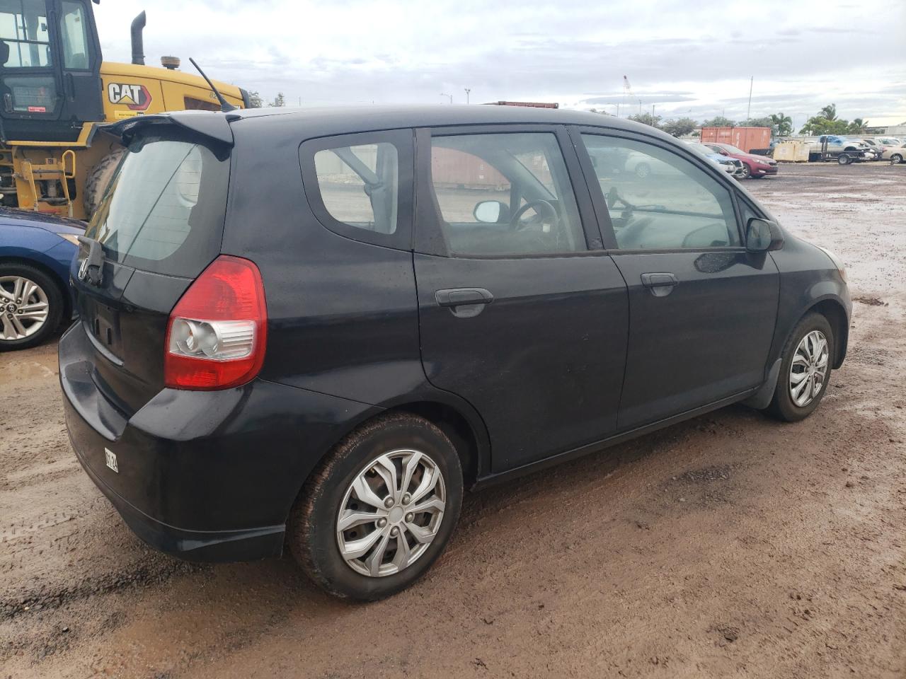 Obraz 3 z 2008 HONDA FIT  2008 z VIN JHMGD38448S046702