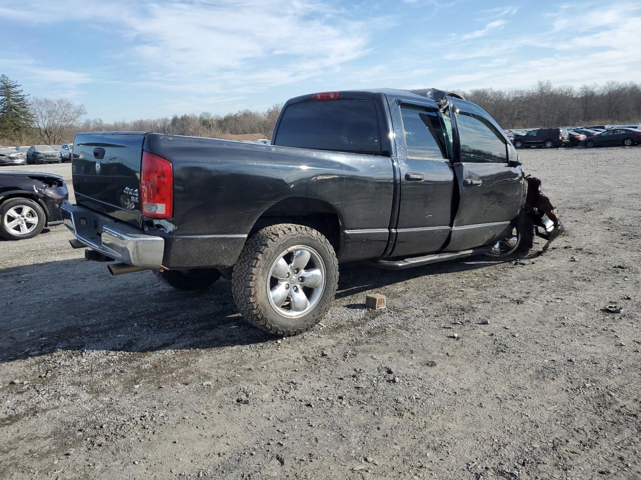 Image 3 of 2004 DODGE RAM 1500 ST 2004 with VIN 1D7HU18N14J127178