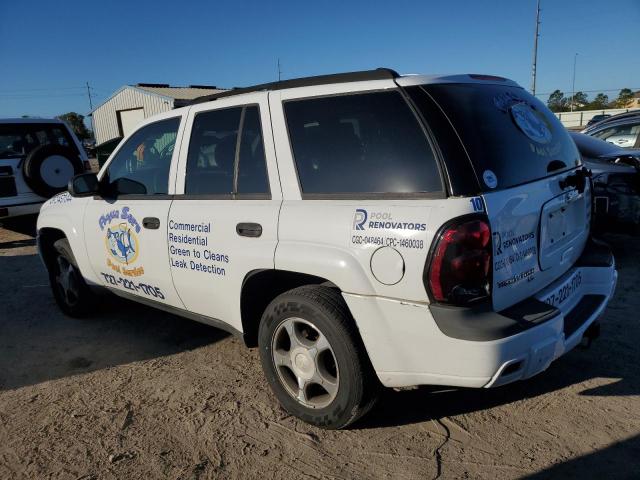 Image 2 of 2007 CHEVROLET TRAILBLAZER LS 2007 with VIN 1GNDT13S072187709