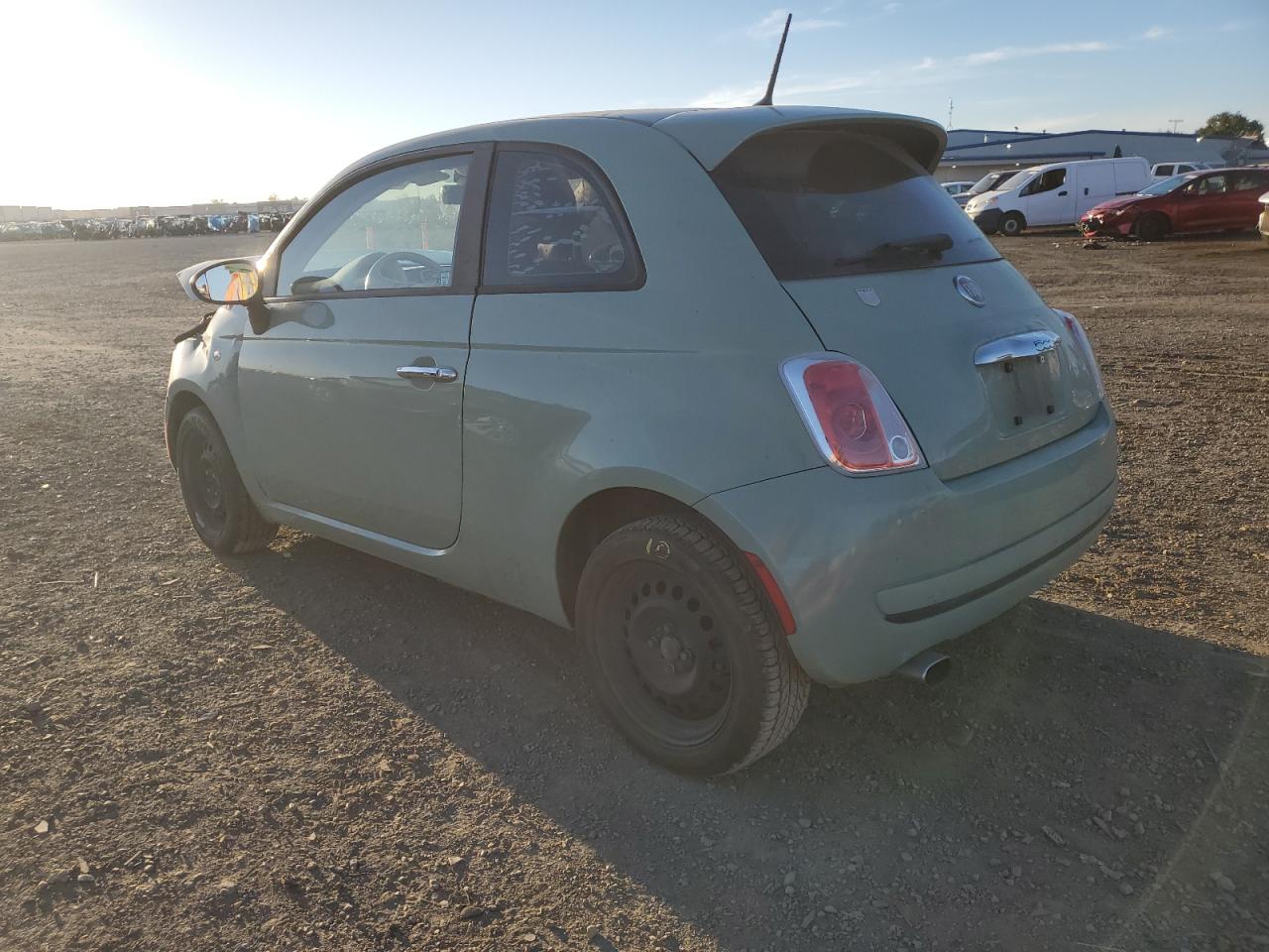 Изображение 2 2013 FIAT 500 POP 2013 с VIN 3C3CFFAR8DT604842