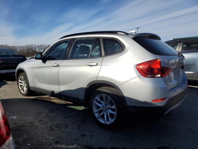 Obraz 2 z 2015 BMW X1 XDRIVE28I 2015 z VIN WBAVL1C59FVY25148