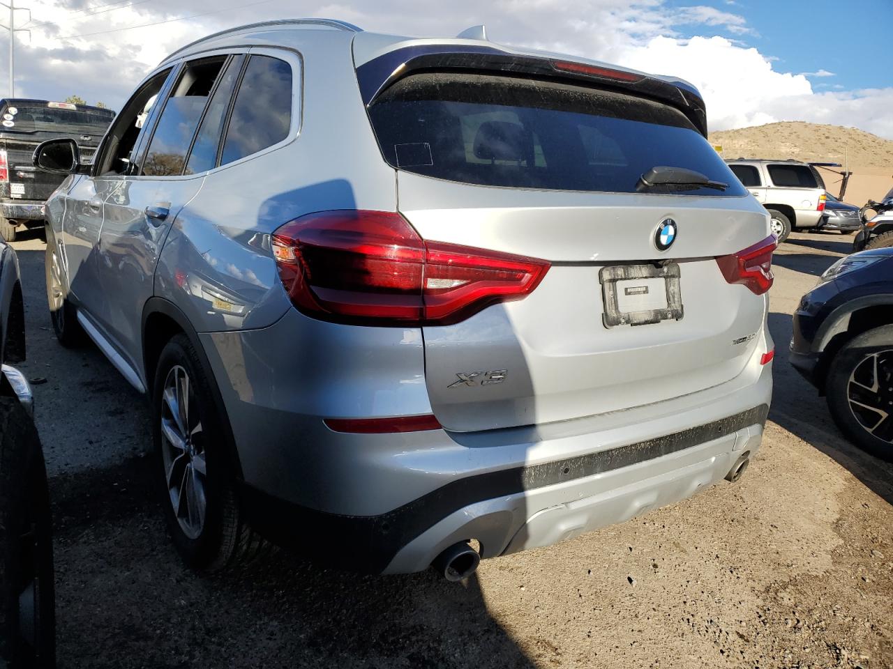 Image 2 of 2019 BMW X3 XDRIVE30I 2019 with VIN 5UXTR9C58KLP82840