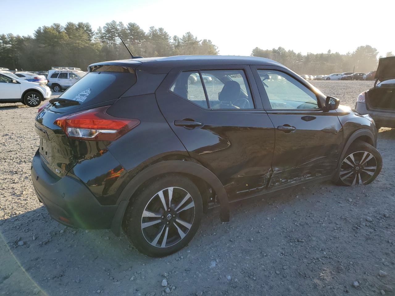 Image 3 of 2020 NISSAN KICKS SV 2020 with VIN 3N1CP5CV9LL547422