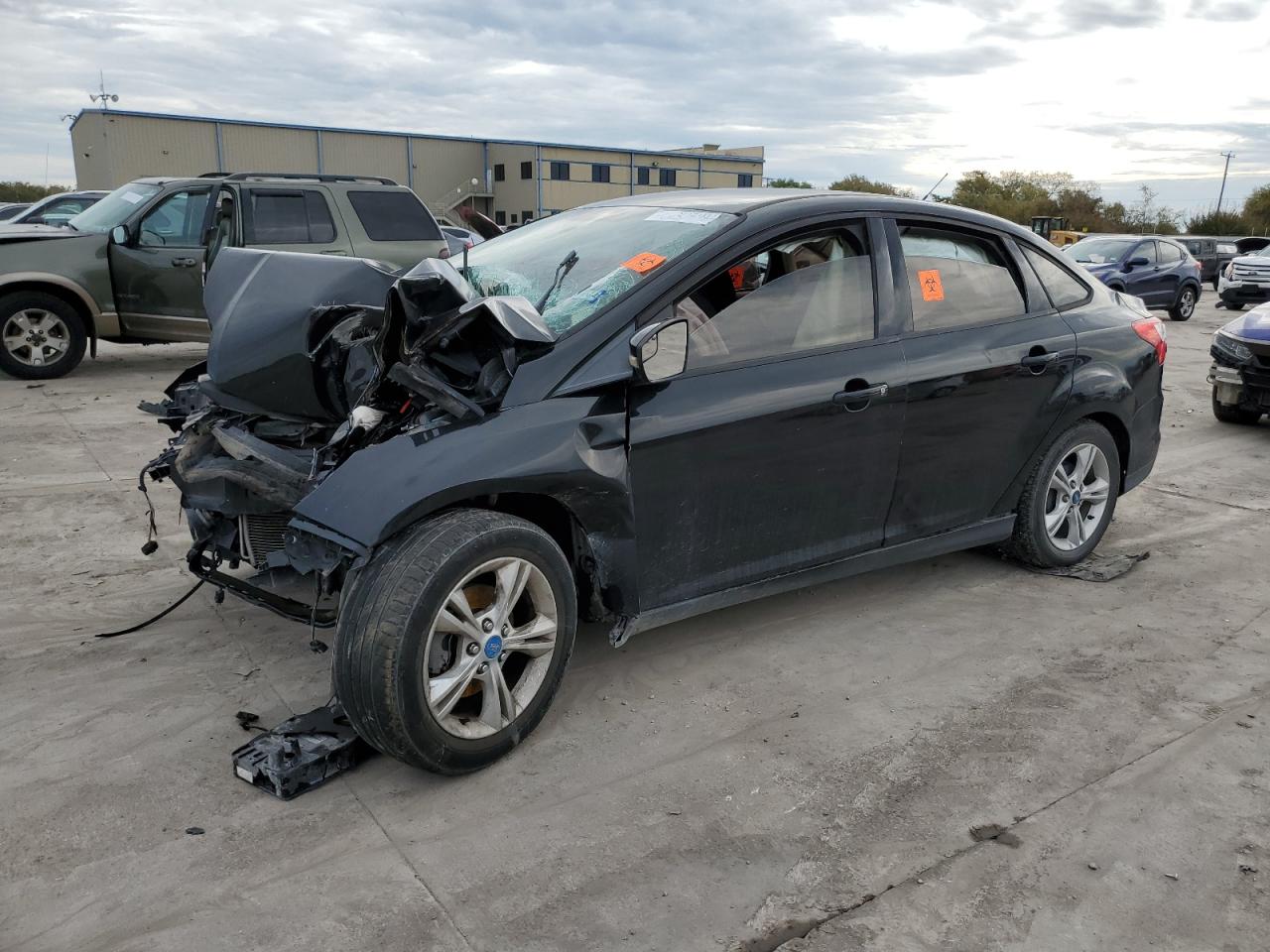 Obraz 1 z 2013 FORD FOCUS SE 2013 z VIN 1FADP3F26DL163429