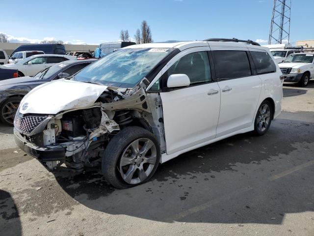 2014 TOYOTA SIENNA SPORT 2014 image
