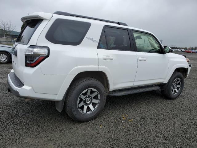 Изображение 3 2023 TOYOTA 4RUNNER SE 2023 с VIN JTERU5JRXP6130375