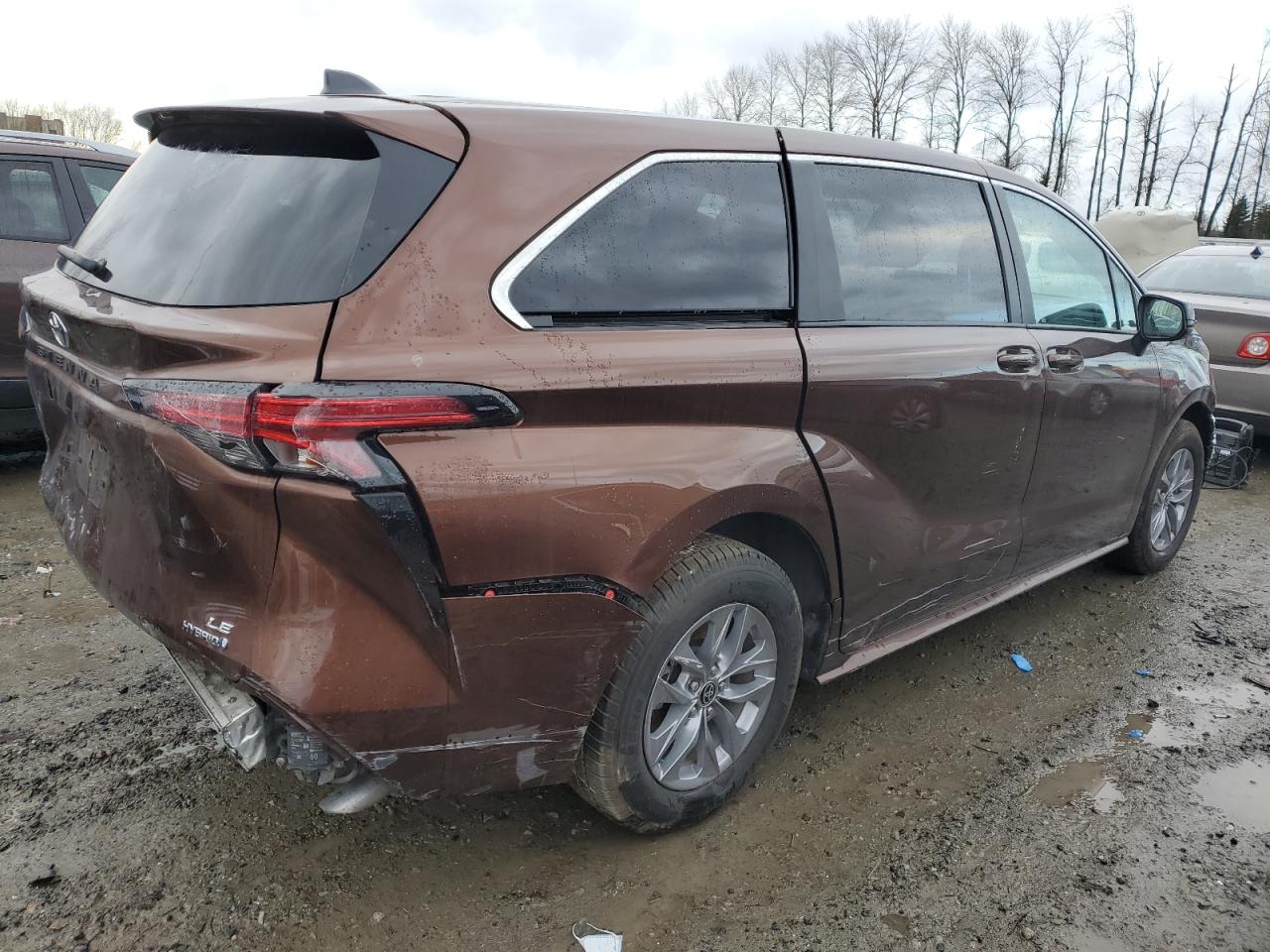 Obraz 3 z 2022 TOYOTA SIENNA LE 2022 z VIN 5TDKRKECXNS086516