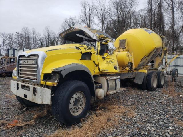 Image 2 of 2018 MACK 700 GU700 2018 with VIN 1M2AX04C4JM039586