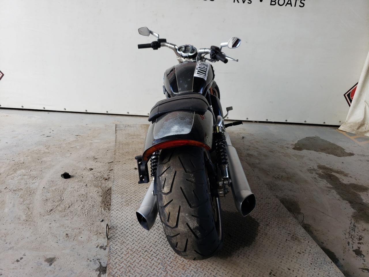 Image 3 of 2015 HARLEY-DAVIDSON VRSCF VROD MUSCLE 2015 with VIN 1HD1HPH16FC800553