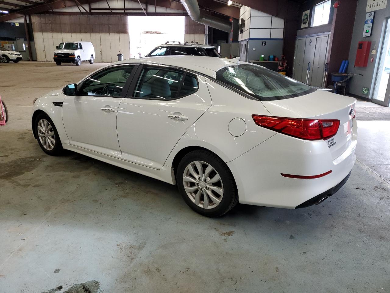 Obraz 2 z 2014 KIA OPTIMA EX 2014 z VIN 5XXGN4A73EG296608