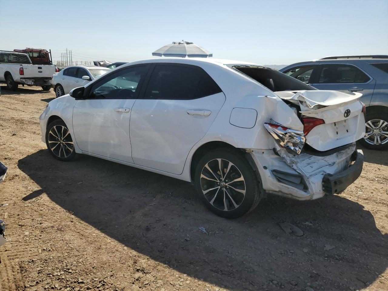 Obraz 2 z 2017 TOYOTA COROLLA L 2017 z VIN 2T1BURHE1HC952301