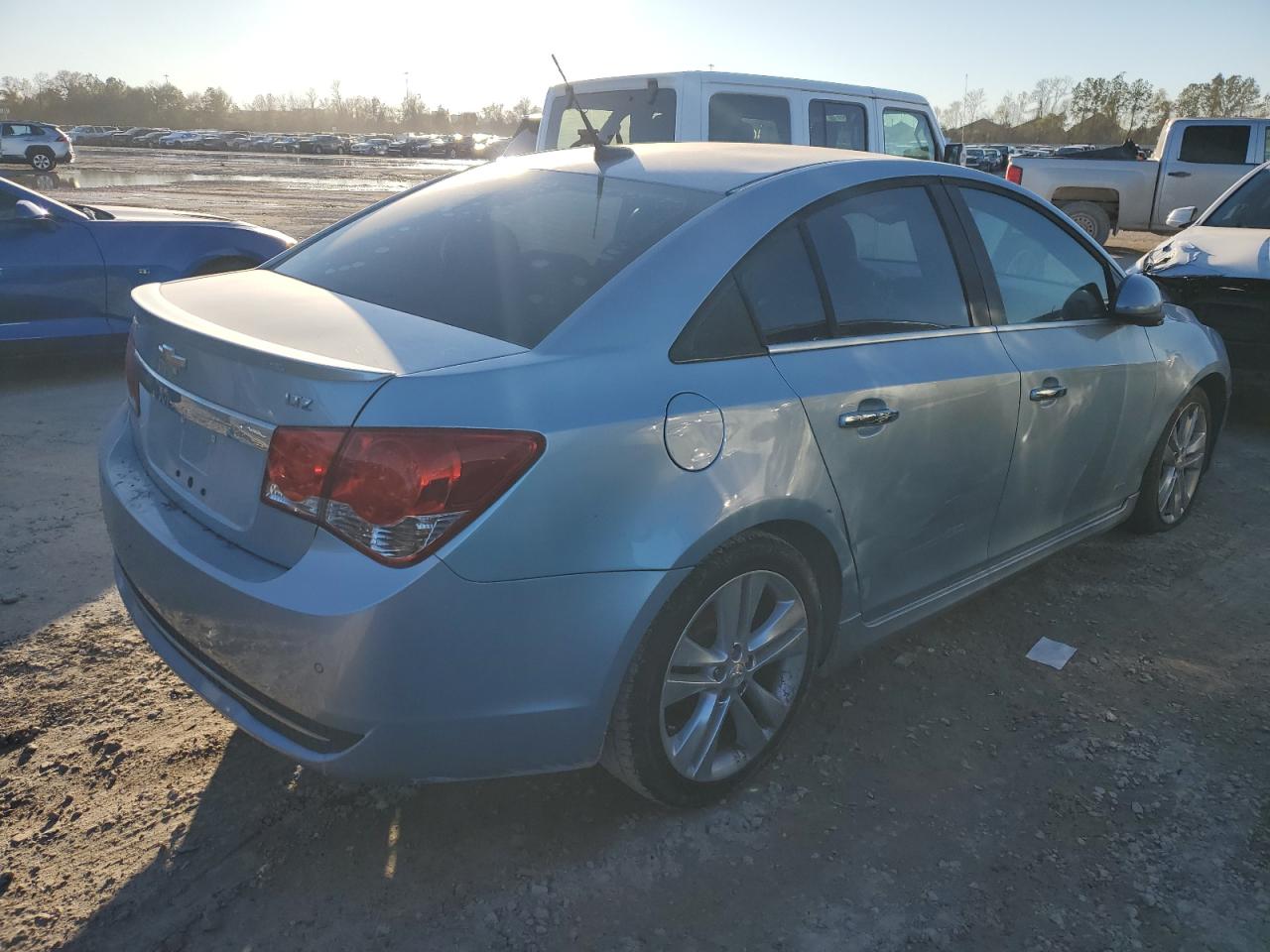 Image 3 of 2011 CHEVROLET CRUZE LTZ 2011 with VIN 1G1PH5S99B7218277