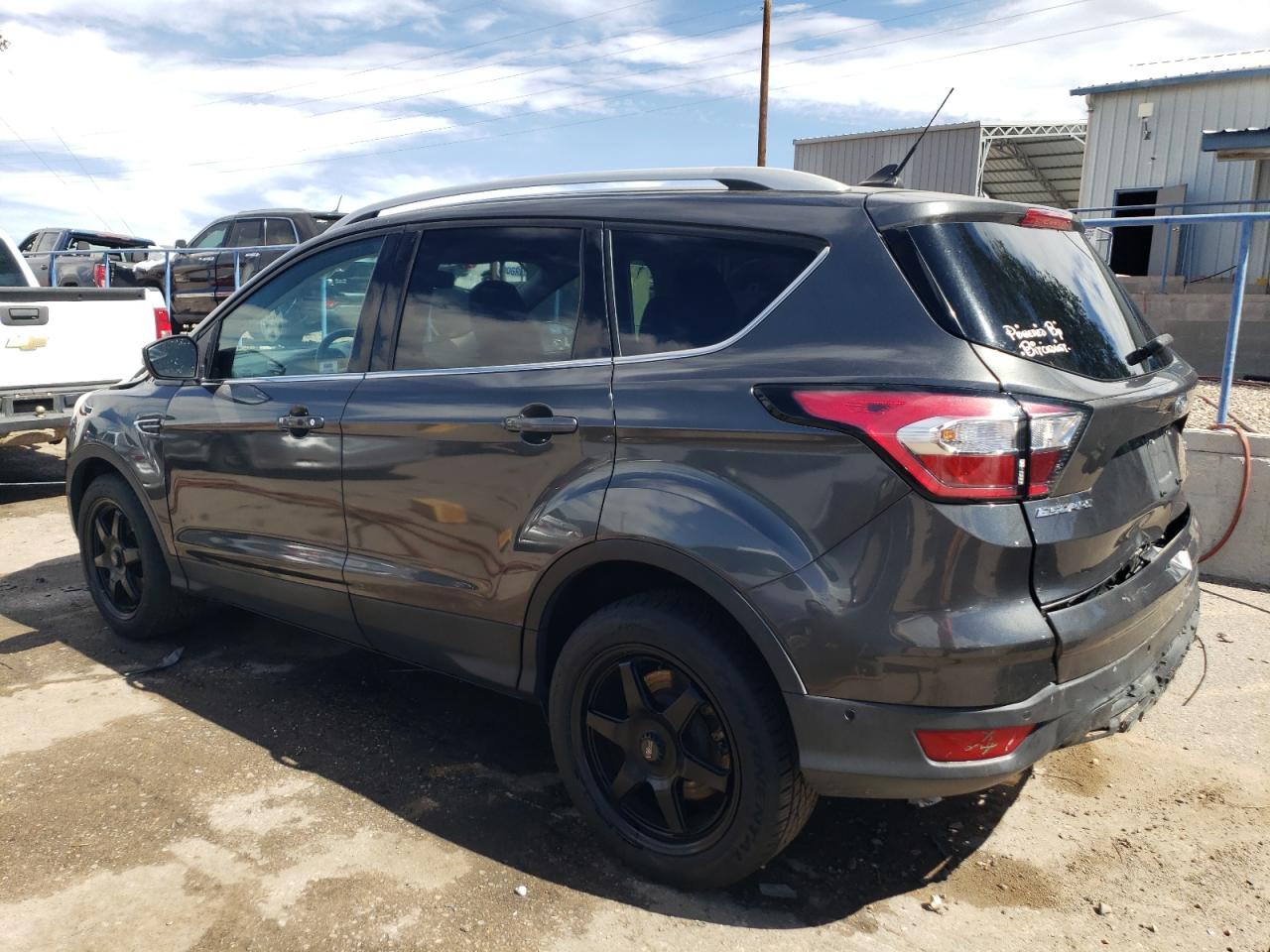 Obraz 2 z 2018 FORD ESCAPE TITANIUM 2018 z VIN 1FMCU9J97JUC89421