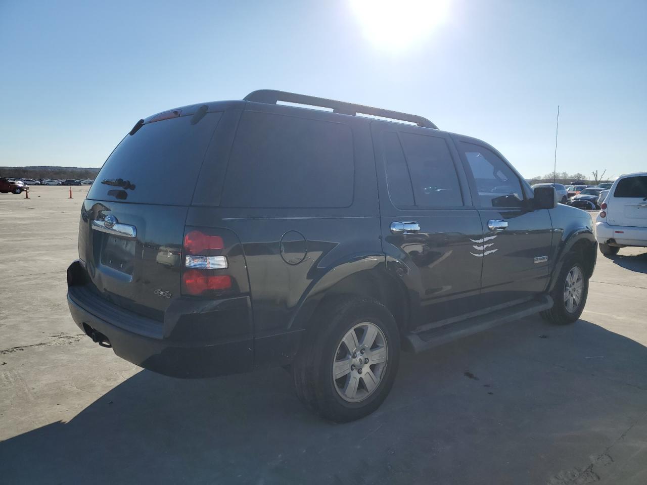 Изображение 3 2008 FORD EXPLORER XLT 2008 с VIN 1FMEU73E68UA81242