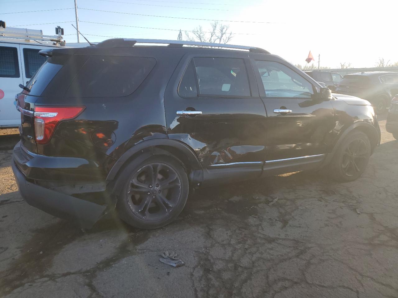 Image 3 of 2013 FORD EXPLORER XLT 2013 with VIN 1FM5K8D87DGC56417