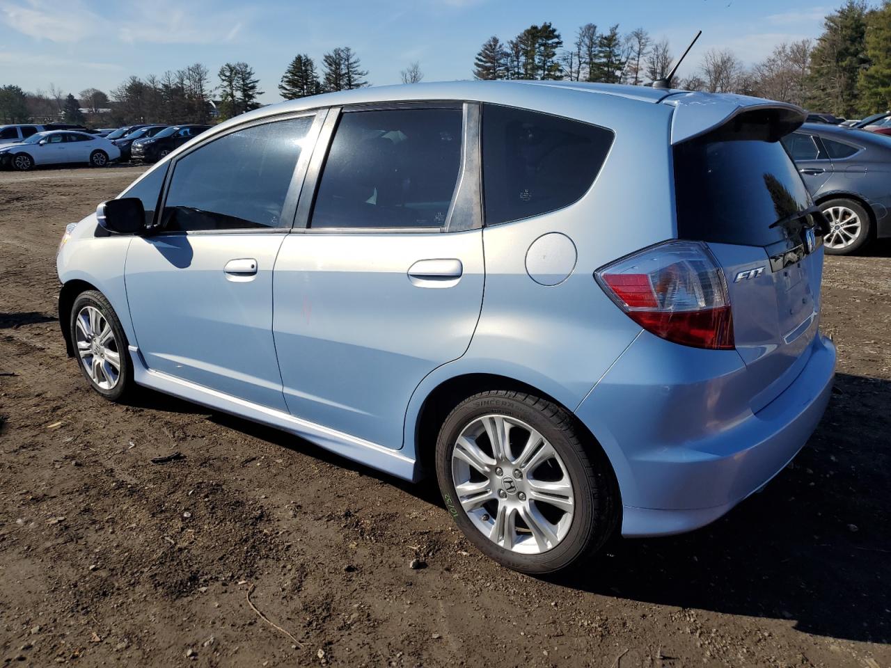 Изображение 2 2010 HONDA FIT SPORT 2010 с VIN JHMGE8H49AC009896