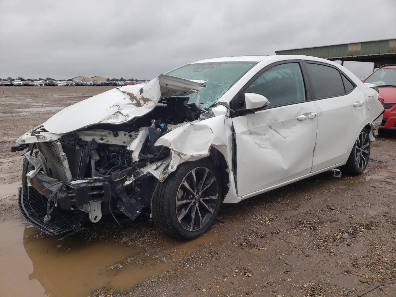 Obraz 1 z 2018 TOYOTA COROLLA L 2018 z VIN 5YFBURHE3JP761825