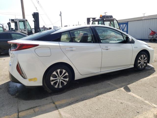 Image 3 of 2022 TOYOTA PRIUS PRIME LE 2022 with VIN JTDKAMFP7N3219920