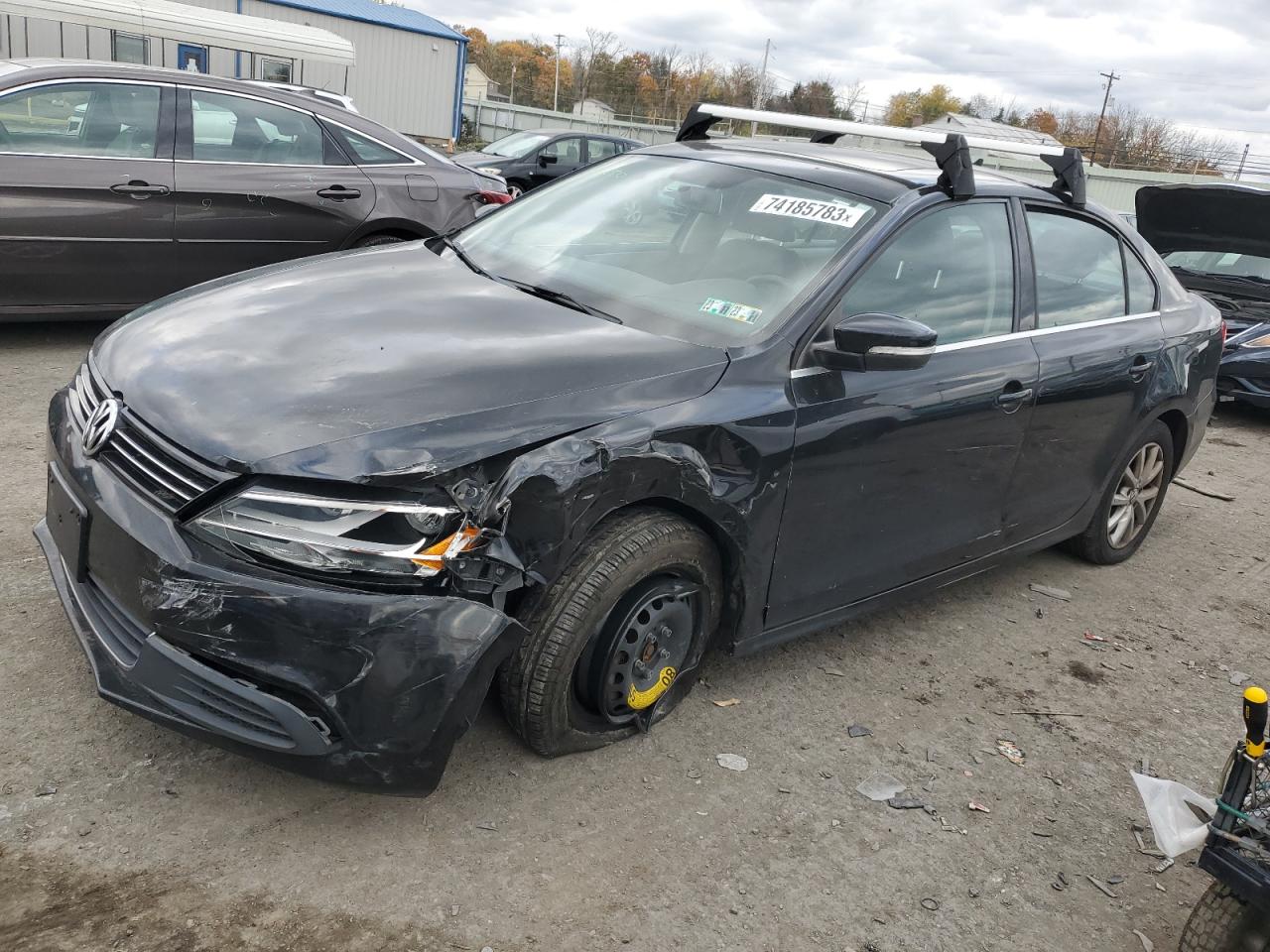 Image 1 of 2013 VOLKSWAGEN JETTA SE 2013 with VIN 3VWDP7AJ7DM211600