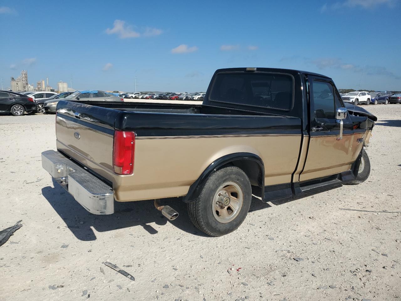 Image 3 of 1993 FORD F150  1993 with VIN 1FTDF15N1PLA34354