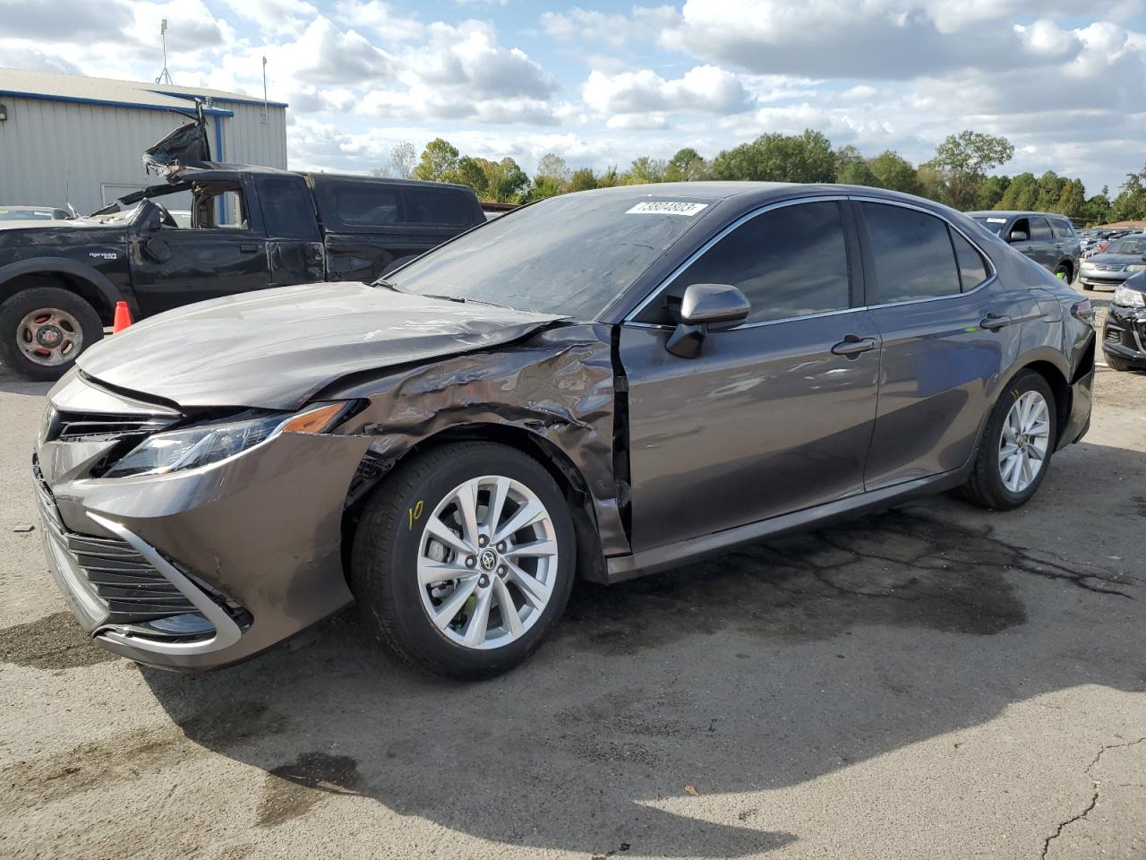 Изображение 2024 TOYOTA CAMRY LE 2024
