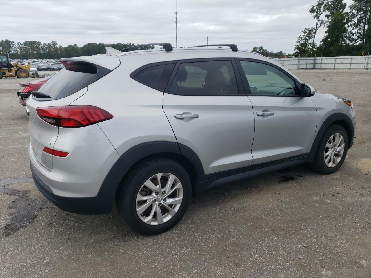 Image 3 of 2020 HYUNDAI TUCSON LIMITED 2020 with VIN KM8J3CA47LU081036