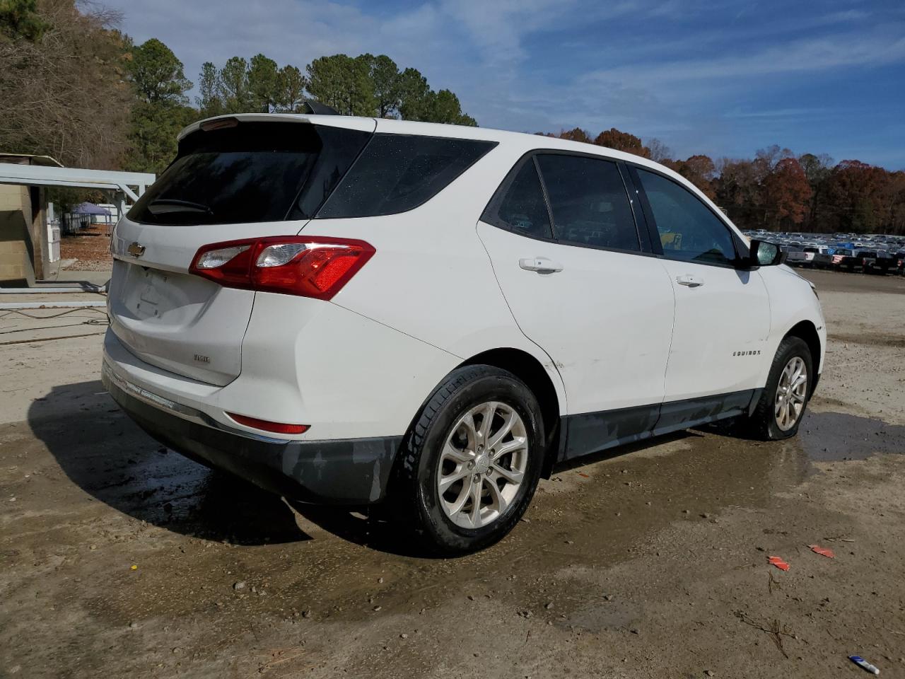 Image 3 of 2018 CHEVROLET EQUINOX LS 2018 with VIN 3GNAXREV9JL338503