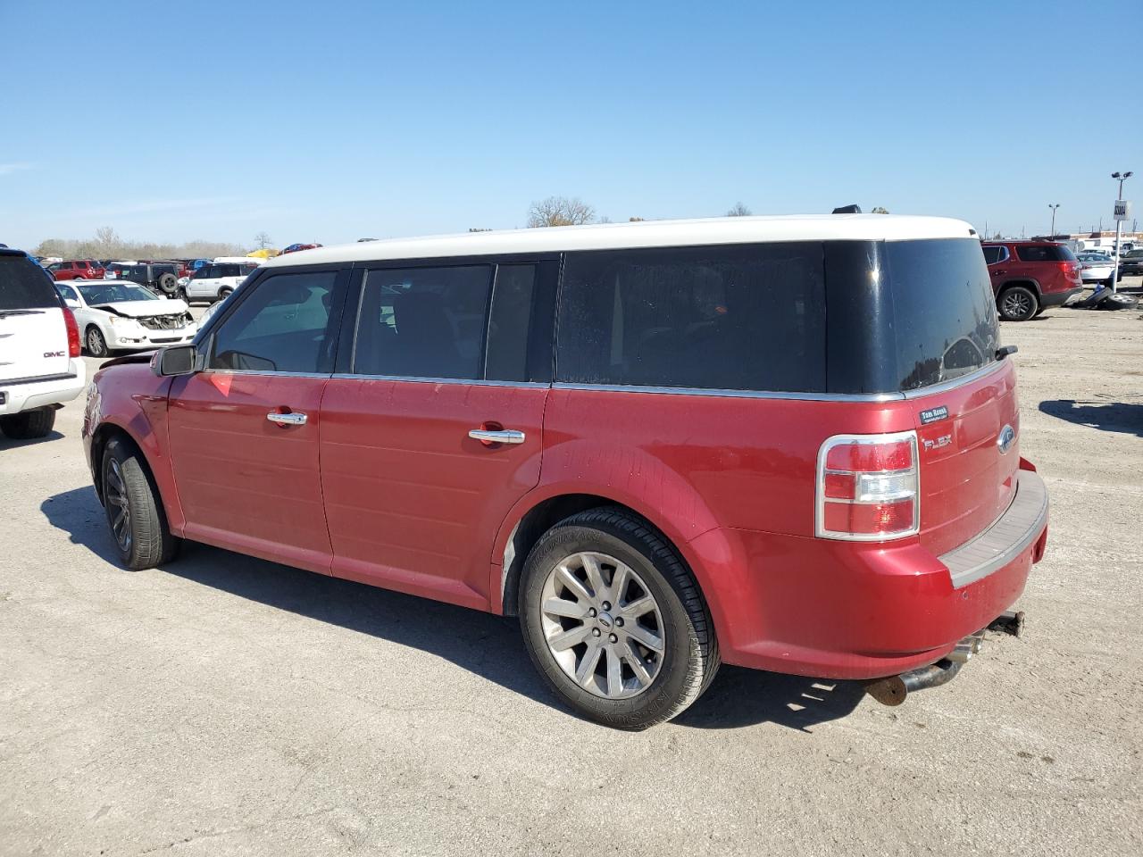 Image 2 of 2010 FORD FLEX SEL 2010 with VIN 2FMGK5CC3ABA28477