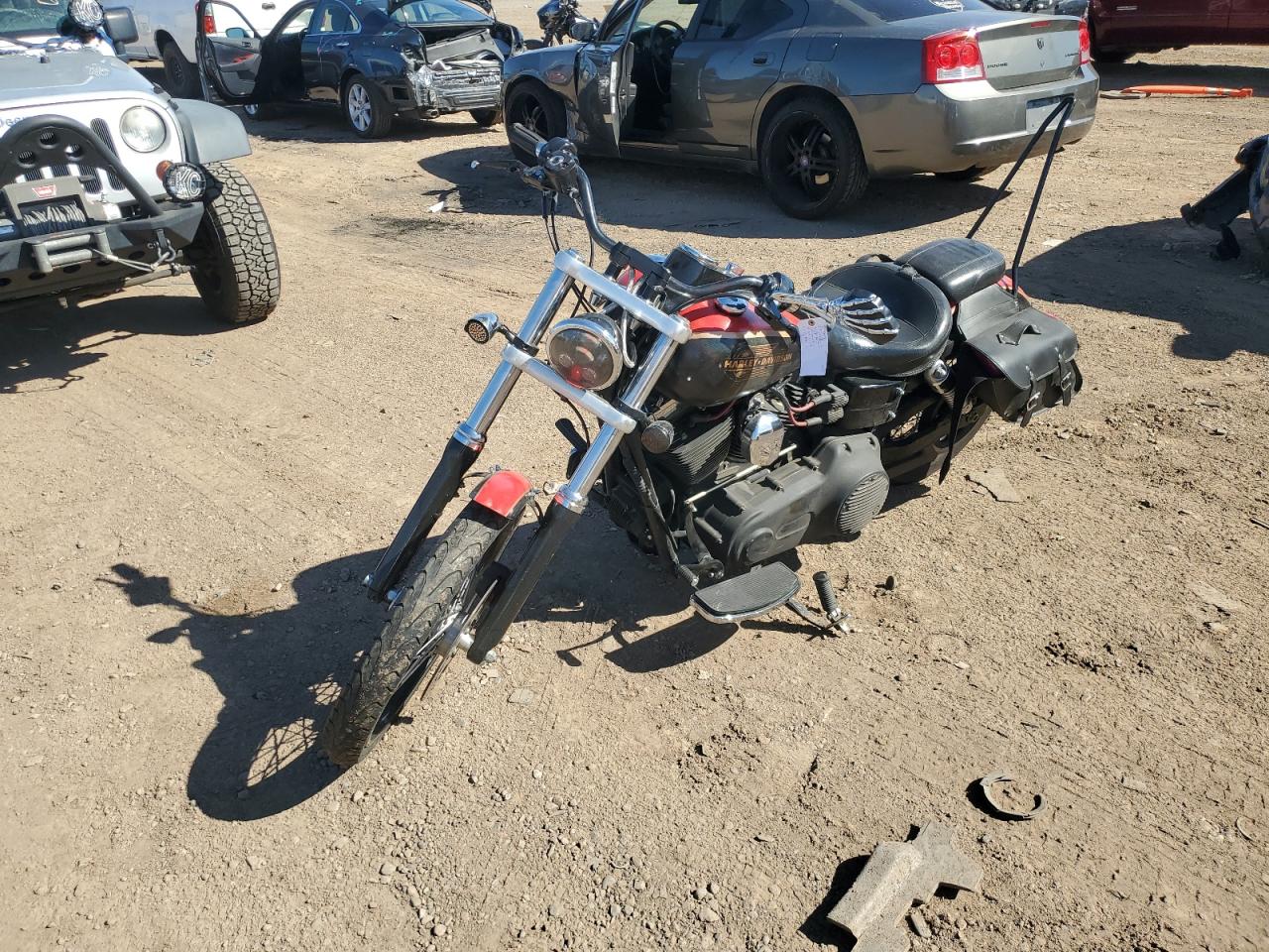 Image 2 of 2011 HARLEY-DAVIDSON FXDWG  2011 with VIN 1HD1GP412BC310145