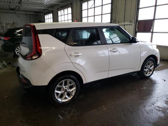Obraz 3 z 2022 KIA SOUL LX 2022 z VIN KNDJ23AU5N7171715
