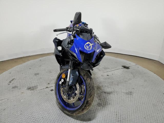 Obraz 2 z 2023 YAMAHA YZFR7  2023 z VIN JYARM38E0PA005454