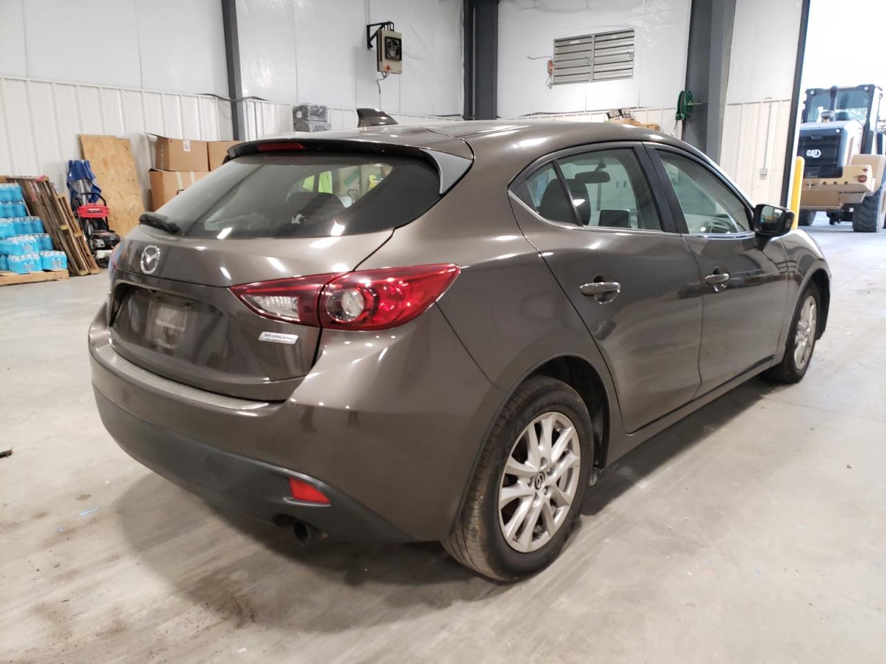 Image 3 of 2014 MAZDA 3 TOURING 2014 with VIN JM1BM1L71E1114179