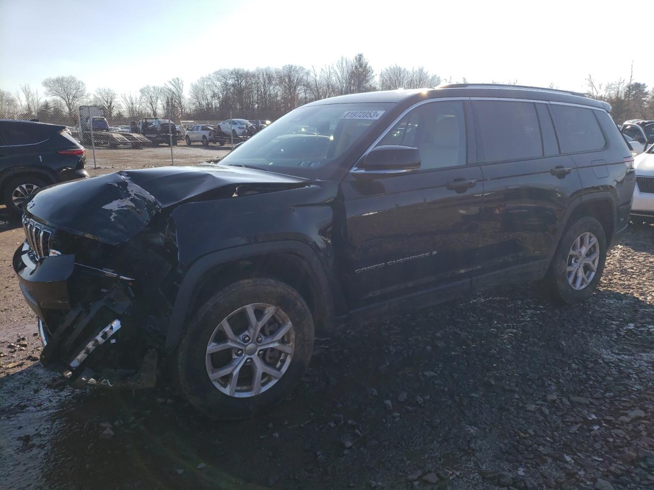 Image 1 of 2022 JEEP GRAND CHEROKEE L LIMITED 2022 with VIN 1C4RJKBG2N8614115