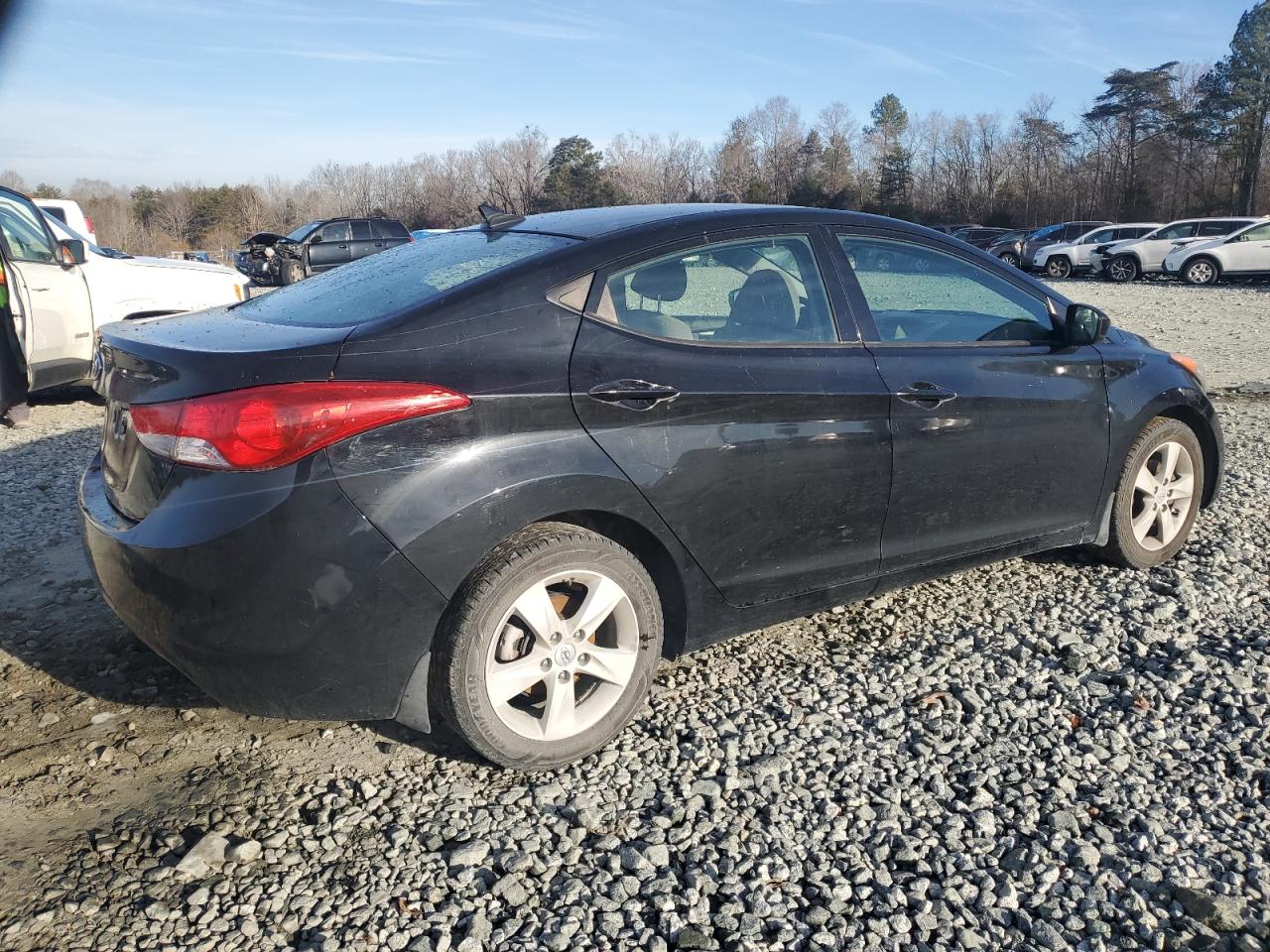 Obraz 3 z 2013 HYUNDAI ELANTRA GLS 2013 z VIN KMHDH4AE3DU969460