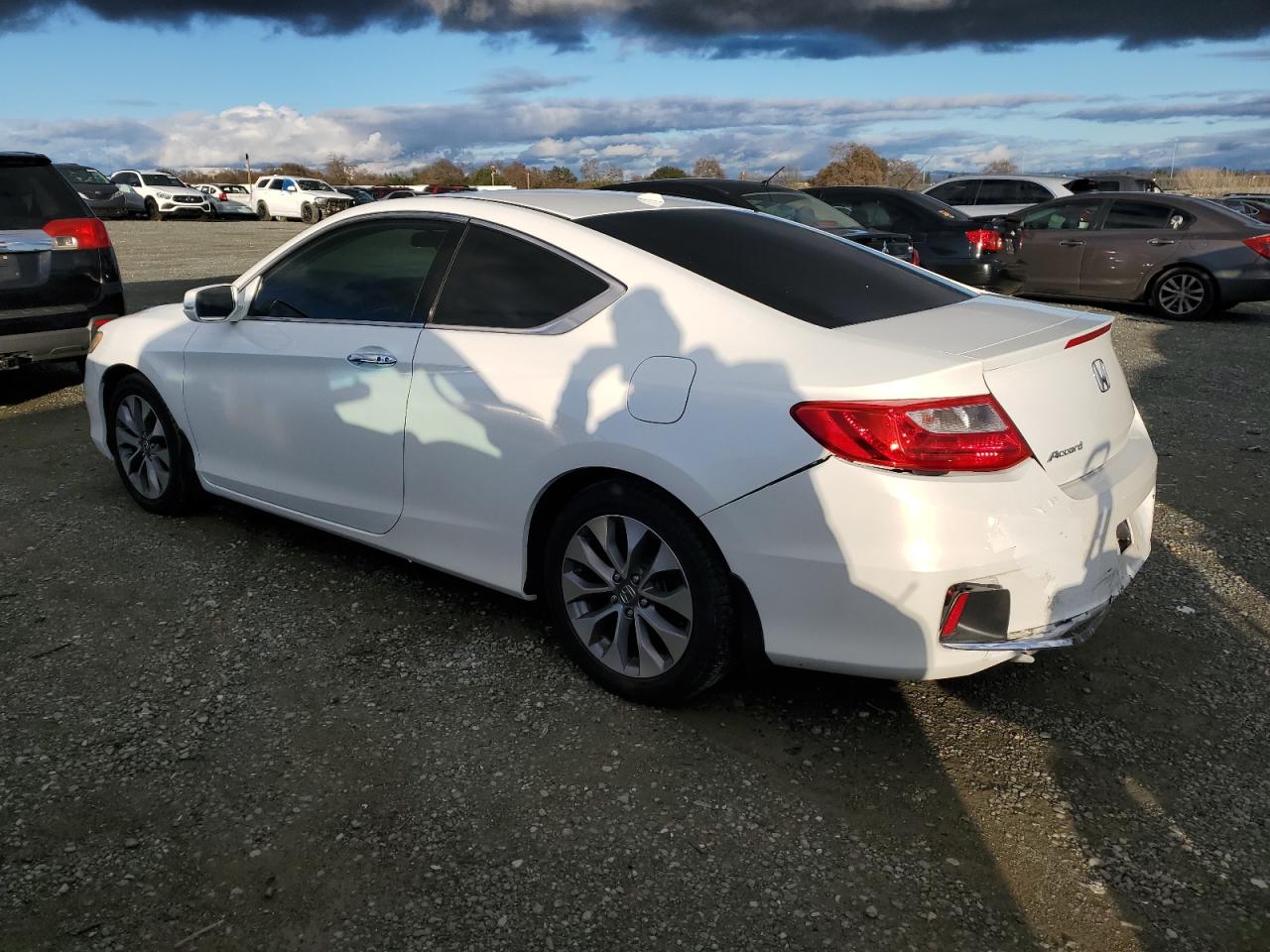 Изображение 2 2014 HONDA ACCORD EXL 2014 с VIN 1HGCT1B84EA001510