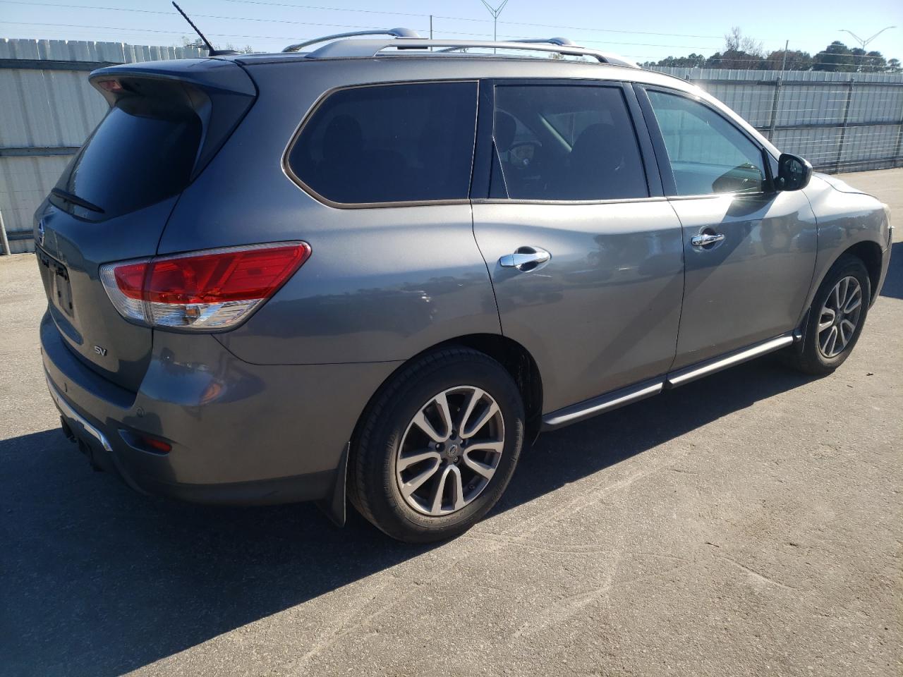 Obraz 3 z 2015 NISSAN PATHFINDER S 2015 z VIN 5N1AR2MN2FC675590