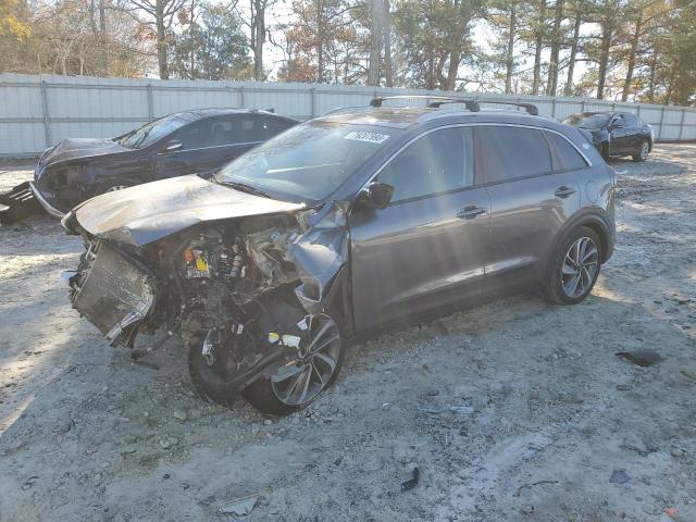 Image 1 of 2017 KIA NIRO EX TOURING 2017 with VIN KNDCE3LCXH5090763