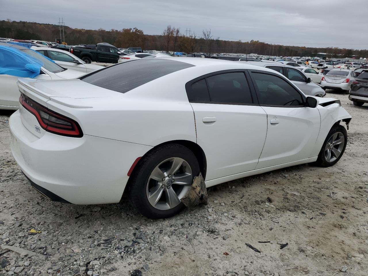 Obraz 3 z 2015 DODGE CHARGER SE 2015 z VIN 2C3CDXBG8FH883732