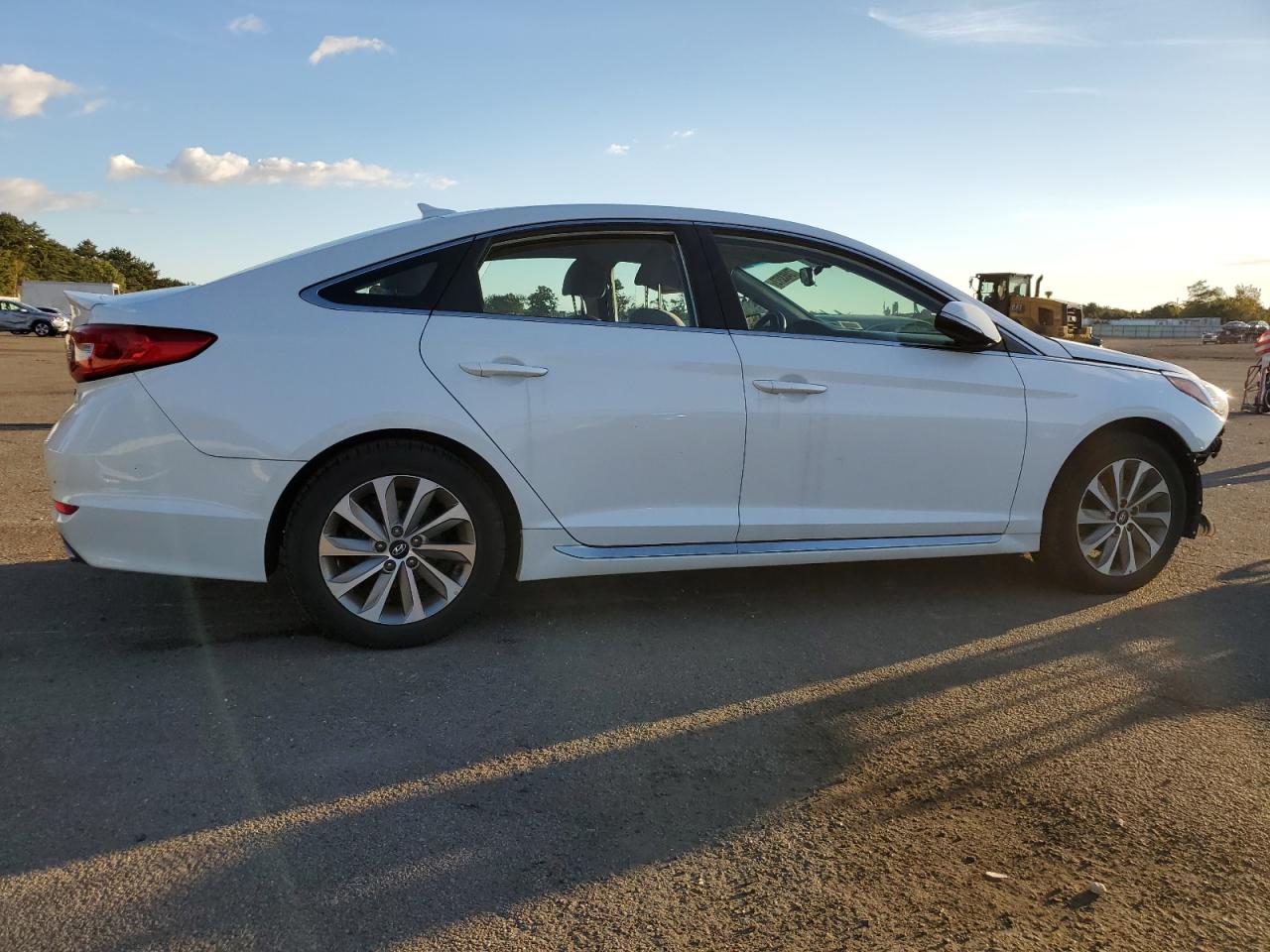 Изображение 3 2017 HYUNDAI SONATA SPORT 2017 с VIN 5NPE34AF5HH539106