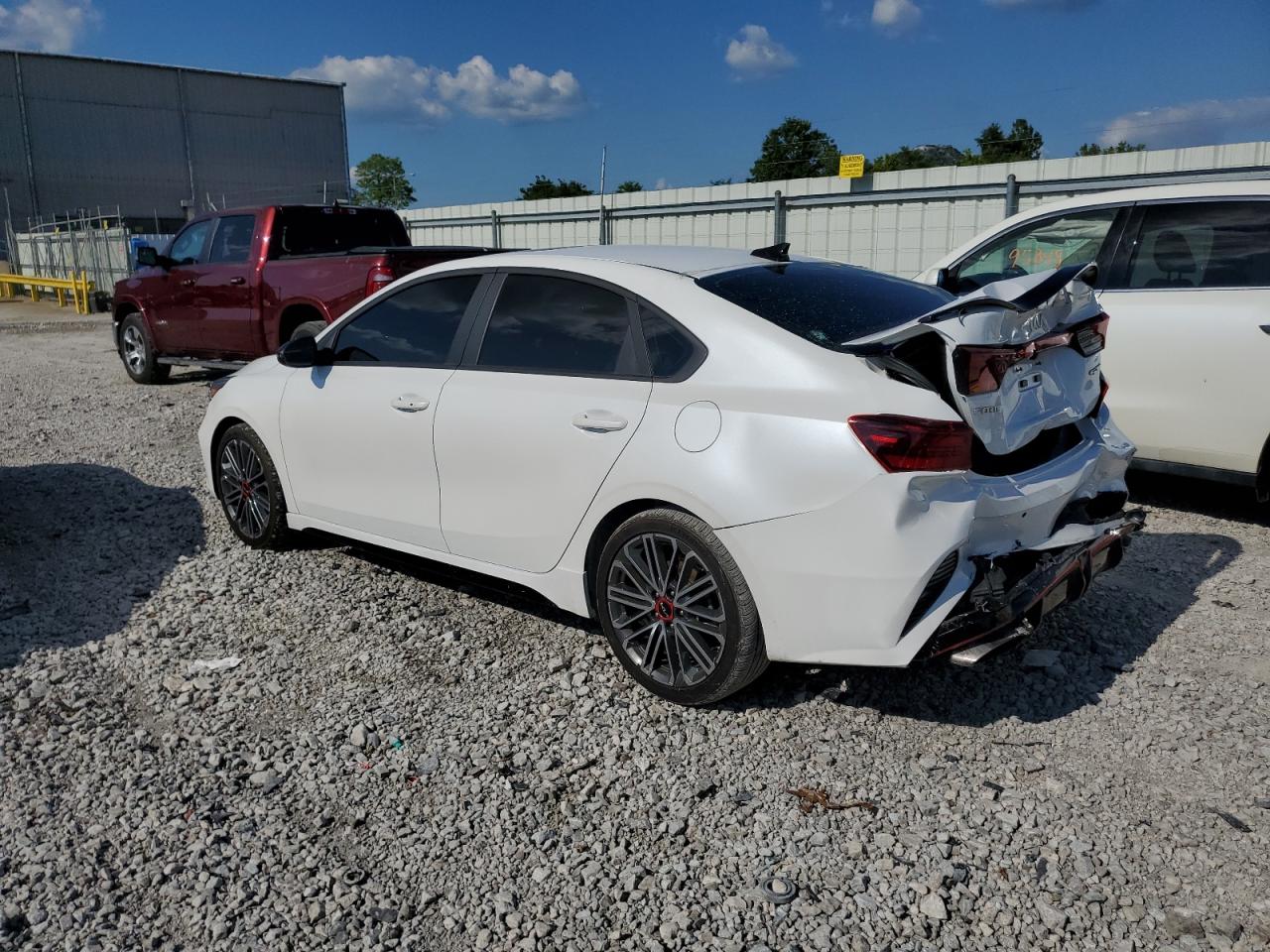 Obraz 2 z 2023 KIA FORTE GT 2023 z VIN 3KPF44AC2PE566984