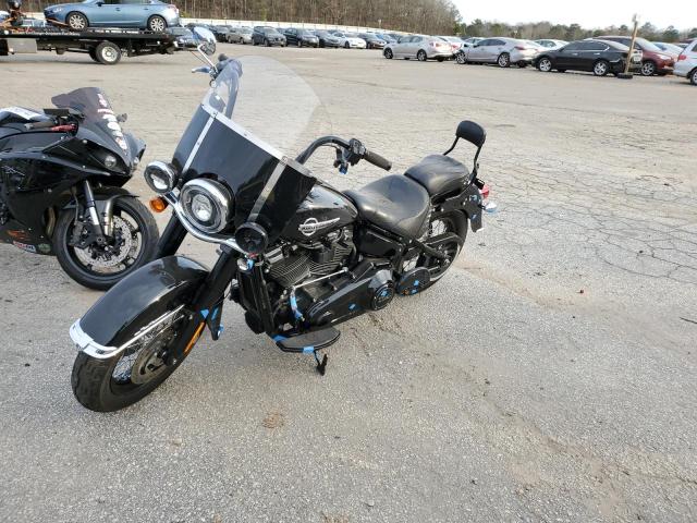 Image 2 of 2019 HARLEY-DAVIDSON FLHCS  2019 with VIN 1HD1YBK21KB043212