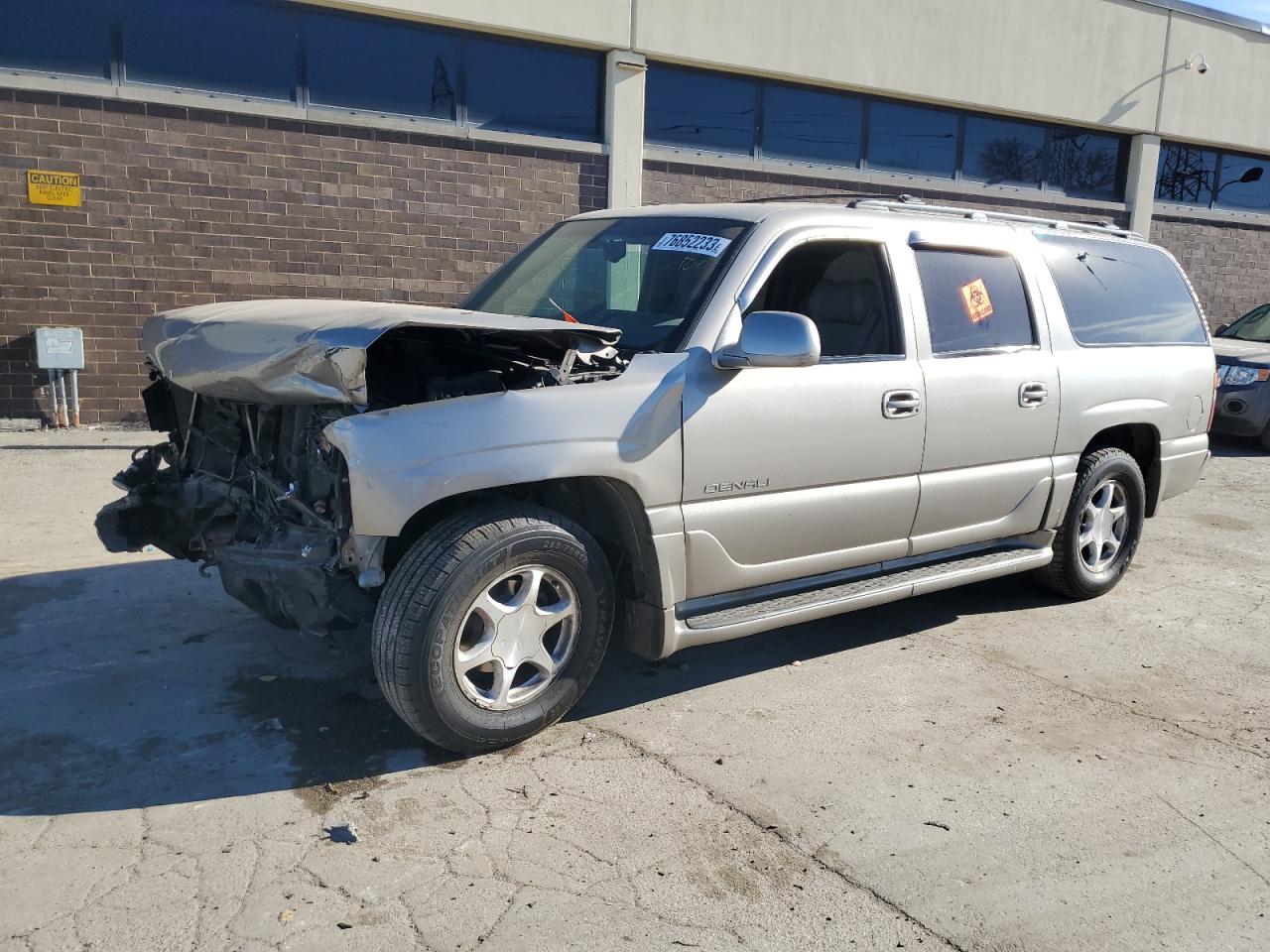 Image 1 of 2001 GMC DENALI XL K1500 2001 with VIN 1GKFK66UX1J207514