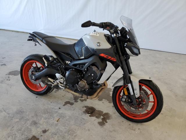 Изображение 2019 YAMAHA MT09  2019