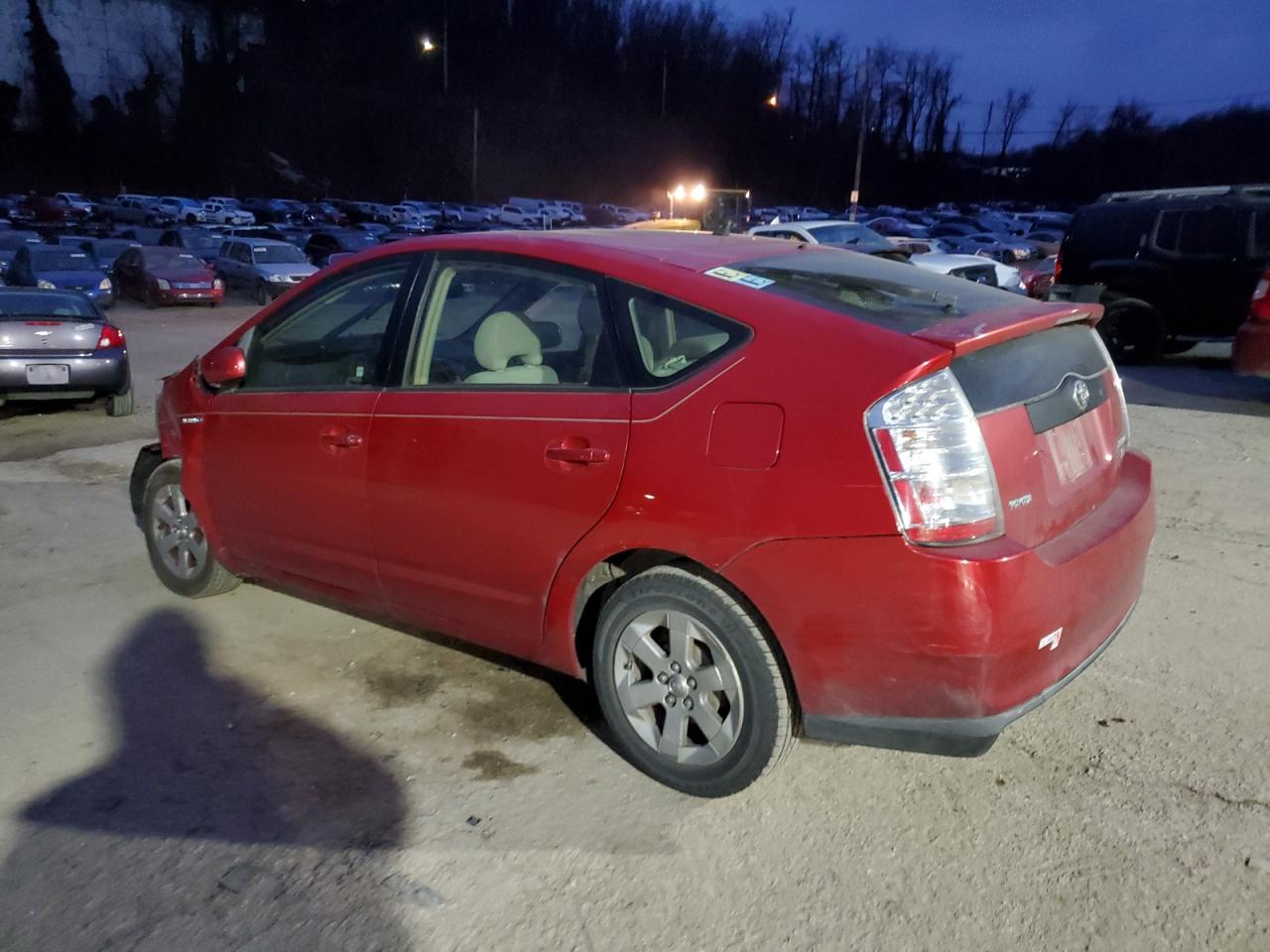 Image 2 of 2006 TOYOTA PRIUS  2006 with VIN JTDKB20U163168223