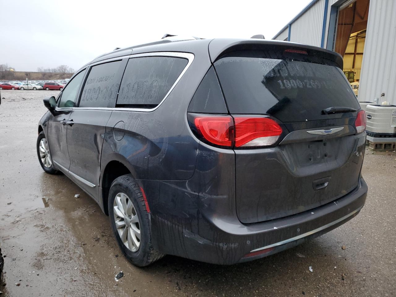Obraz 2 z 2018 CHRYSLER PACIFICA TOURING L 2018 z VIN 2C4RC1BG6JR193423