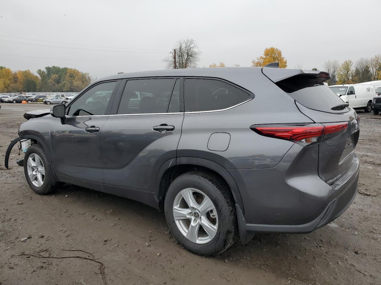 Image 2 of 2022 TOYOTA HIGHLANDER L 2022 with VIN 5TDCZRBH7NS559852