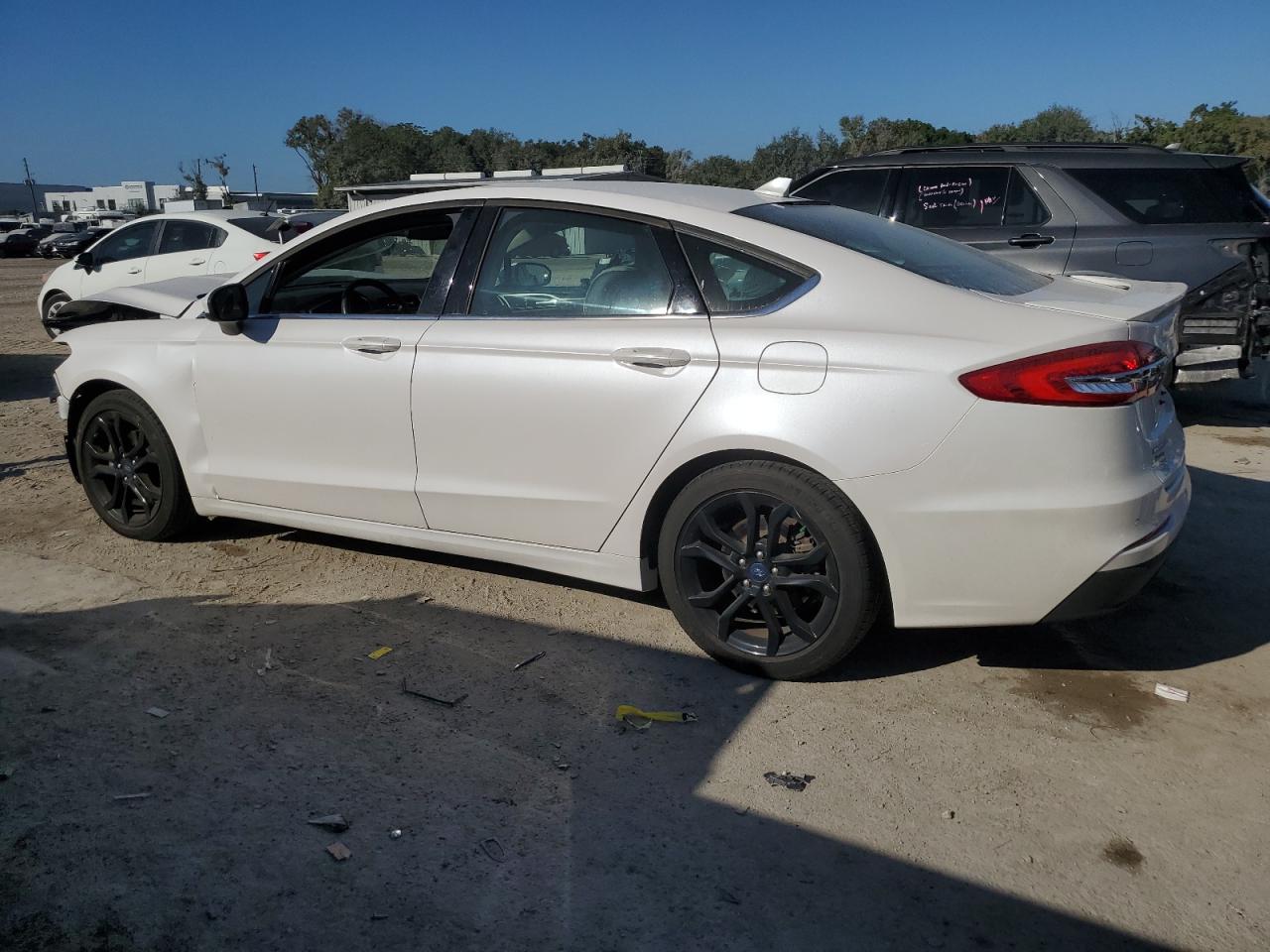 Obraz 2 z 2019 FORD FUSION SE 2019 z VIN 3FA6P0HD1KR285961