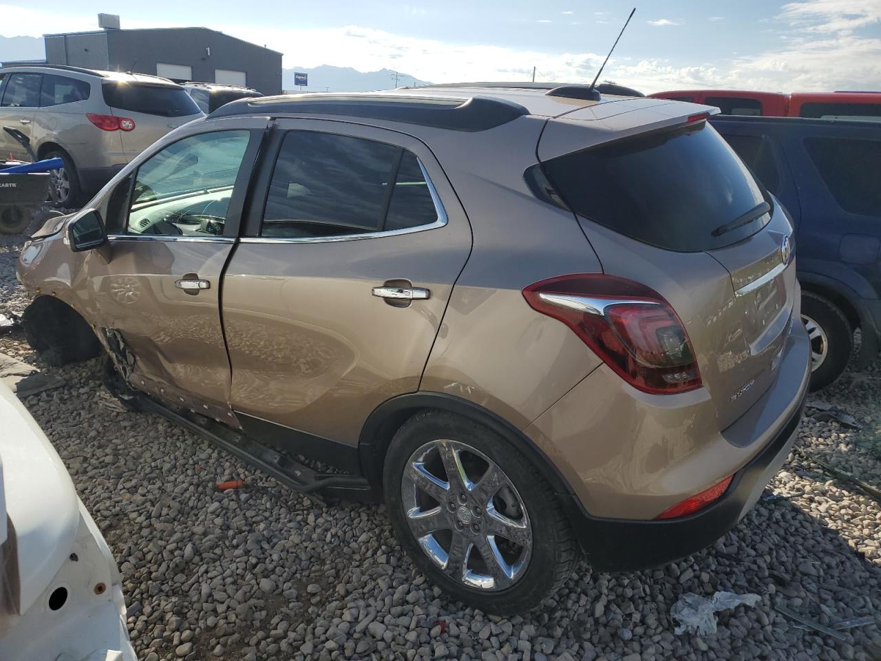 Obraz 2 z 2018 BUICK ENCORE ESSENCE 2018 z VIN KL4CJGSM4JB557786