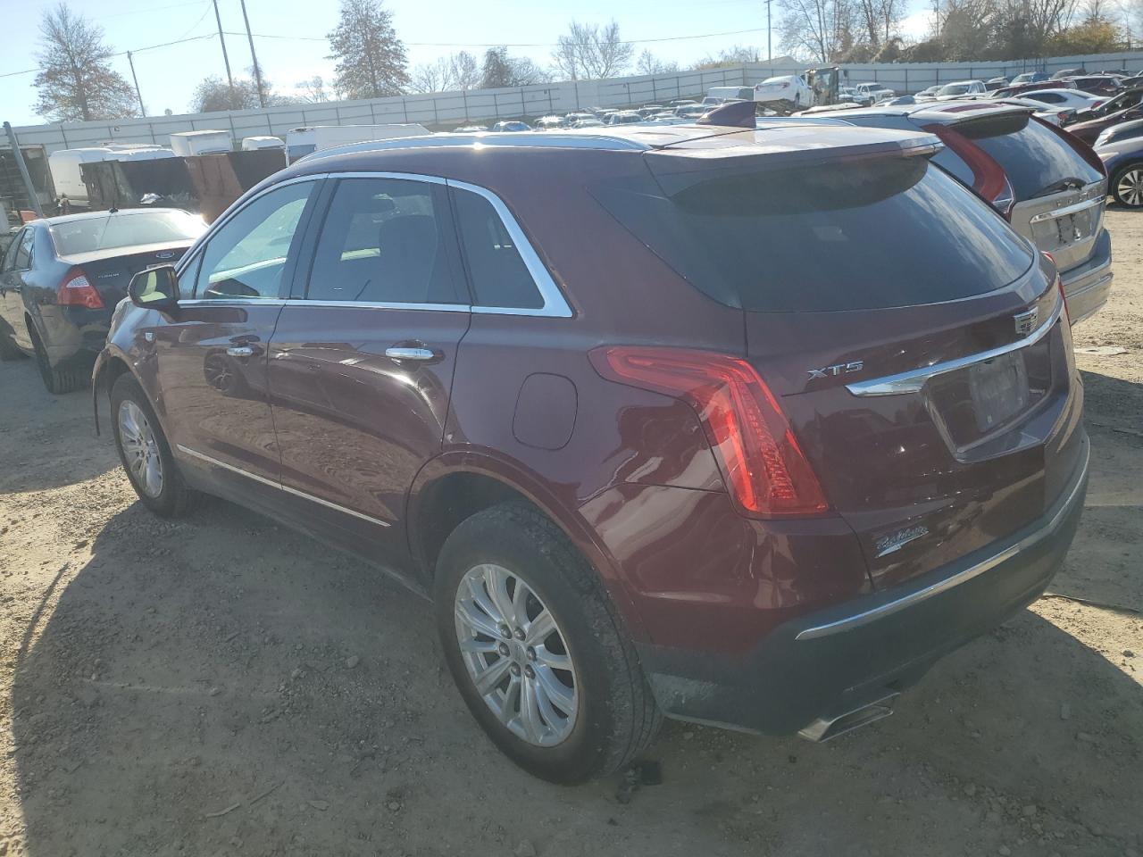 Изображение 2 2017 CADILLAC XT5  2017 с VIN 1GYKNARSXHZ307942