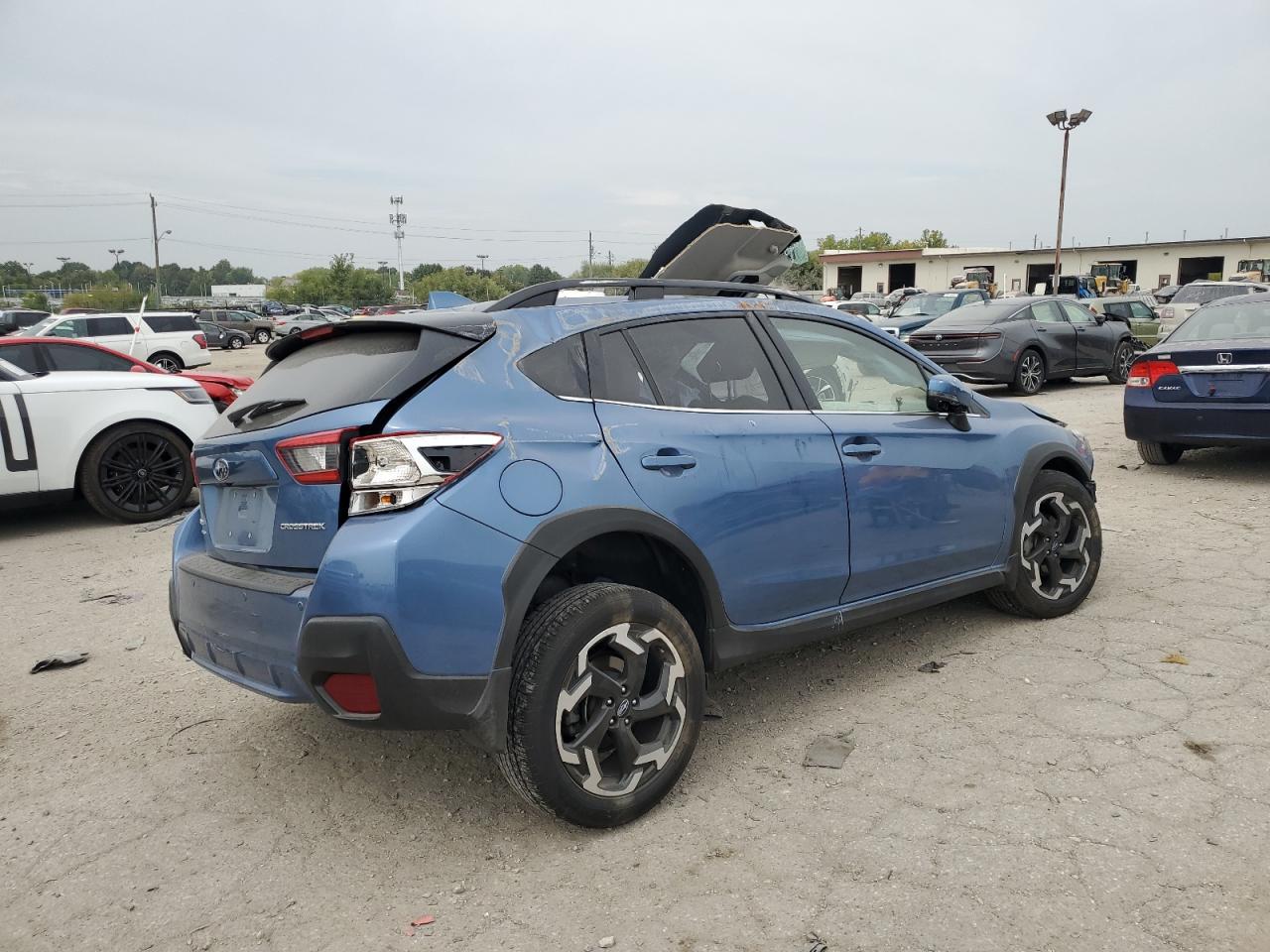Image 3 of 2021 SUBARU CROSSTREK LIMITED 2021 with VIN JF2GTHMC9MH277117
